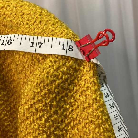 Jacket Yellow 🌼 - Picture 3 of 7